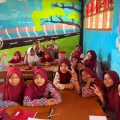 Edukasi Gizi Anak, Mahasiswa KKN Unhas Ajak Siswa SD Rutin Konsumsi Susu